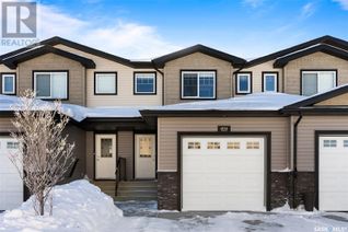 Townhouse for Sale, 404 2 Savanna Crescent, Pilot Butte, SK