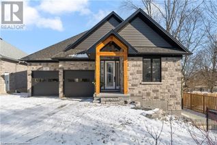 Detached House for Rent, 14 Gore Estate Court, Ayr, ON