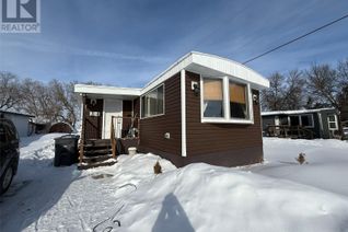 Property for Sale, 304 5th Avenue, Caronport, SK