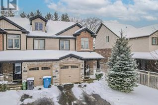 Townhouse for Sale, 5 Arlington Crescent, Guelph (Pine Ridge), ON