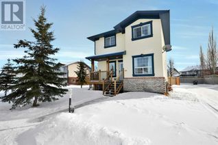 Detached House for Sale, 59 Hallgren Drive, Sylvan Lake, AB