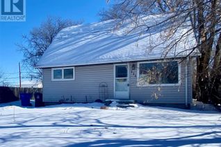 Property for Sale, 111 2nd Street W, Carnduff, SK