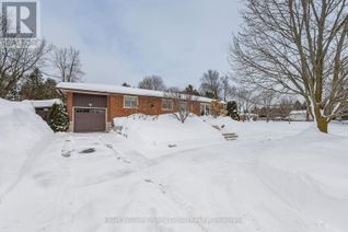 Detached House for Sale, 170 Barnett Crescent, Centre Wellington (Fergus), ON