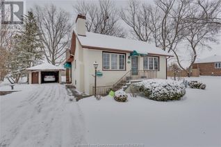 Detached House for Sale, 2702 Tourangeau Road, Windsor, ON