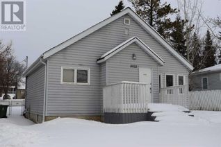 Bungalow for Sale, 5022 10 Avenue, Edson, AB