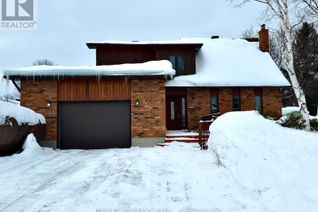 Detached House for Sale, 137 Girdwood Crescent, Timmins (Porcupine - West), ON