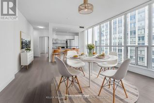 Condo Apartment for Sale, 8 York Street #3202, Toronto (Waterfront Communities), ON