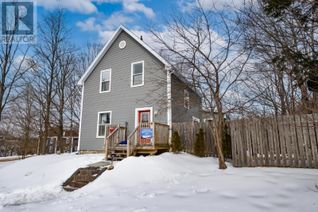 Detached House for Sale, 214 High Street, Bridgewater, NS