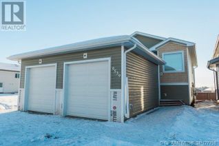 House for Sale, 9539 113 Avenue, Clairmont, AB