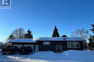 Detached House for Sale, 2 Canada Place, Humboldt, SK