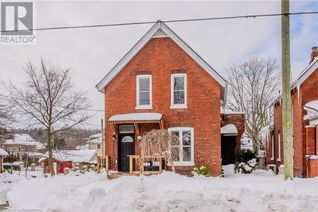 Detached House for Sale, 86 Walnut Street, Paris, ON