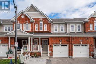 Freehold Townhouse for Sale, 230 Avonsyde Boulevard E #37, Hamilton (Waterdown), ON