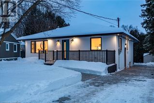 Detached House for Sale, 11 James Street, Waterdown, ON