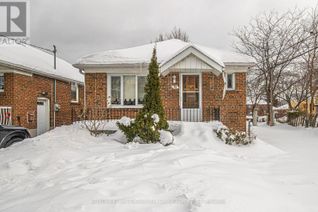 Detached House for Sale, 29 Parker Avenue, Toronto (Stonegate-Queensway), ON