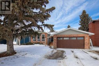 Bungalow for Sale, 72 Marion Crescent, Red Deer, AB