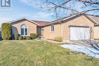 Ranch-Style House for Sale, 64 Wakefield Ave, Leamington, ON