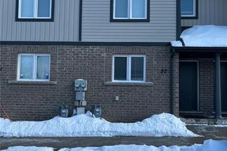 Townhouse for Sale, 7768 Ascot Circle Unit# 52, Niagara Falls, ON