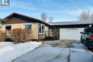 Bungalow for Sale, 437 Spruce Drive, Estevan, SK