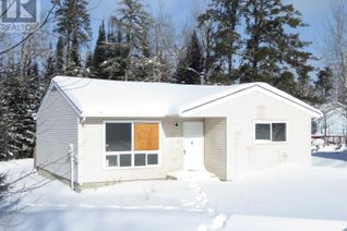 Property for Sale, 3 Lakeview Crescent, Pickle Lake, ON