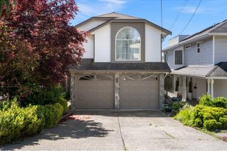 Detached House for Sale, 14772 Goggs Avenue, White Rock, BC