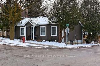 House for Rent, 15 Tyler Street S, Aurora (Aurora Village), ON