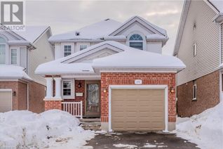 Detached House for Sale, 471 Citadel Court, Waterloo, ON