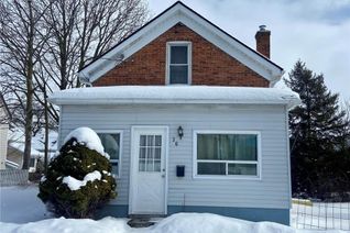 Detached House for Sale, 36 Queen Street S, Thorold, ON