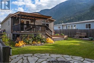 Property for Sale, 7 Johnson Way, Revelstoke, BC