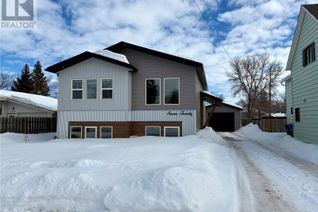 Detached House for Sale, 720 6th Street, Humboldt, SK