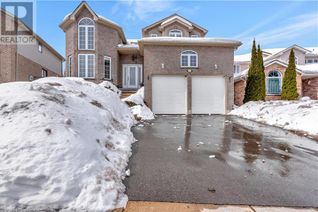 Detached House for Sale, 517 Yorkshire Drive, Waterloo, ON