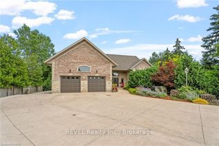 Bungalow for Sale, 26 KINGSWAY St, Welland, ON