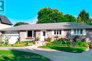 Bungalow for Sale, 2040 Rebecca Street, Oakville (1001 - BR Bronte), ON