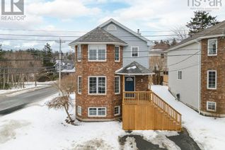 Detached House for Sale, 2 Christie Court, Bedford, NS