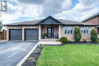 Property for Sale, 11 Penfold Court, Hamilton (Mount Hope), ON