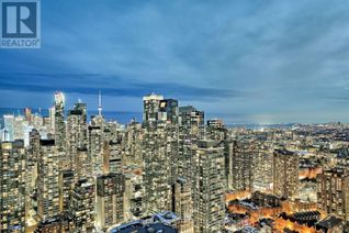 Condo Apartment for Sale, 55 Charles Street E #4304, Toronto (Church-Yonge Corridor), ON