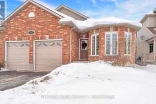 Backsplit for Sale, 1882 Bayswater Crescent N, London, ON