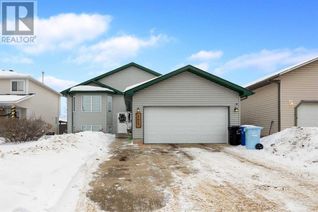 Property for Sale, 171 Laboucane Crescent, Fort McMurray, AB Property for Sale, 171 Laboucane Crescent, Fort McMurray, AB
