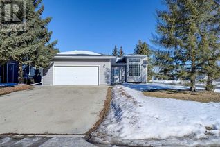 Bungalow for Sale, 71 Pickwick Lane S, Lacombe, AB