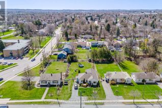 Property for Sale, 132 Eagle Street, Newmarket (Central Newmarket), ON Property for Sale, 132 Eagle Street, Newmarket (Central Newmarket), ON