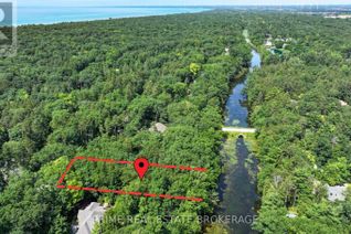 Detached House for Sale, 9919 Pinery Lane, Lambton Shores (Grand Bend), ON