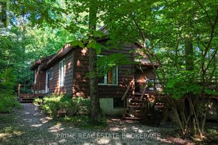Bungalow for Sale, 9919 Pinery Lane, Lambton Shores (Grand Bend), ON