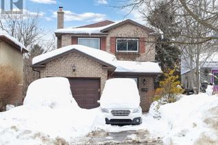 Property for Sale, 36 Fox Run, Barrie (Letitia Heights), ON