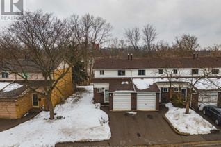 Townhouse for Sale, 100 Quigley Road #41, Hamilton (Vincent), ON