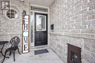 Freehold Townhouse for Sale, 739 Regiment Avenue, Ottawa, ON