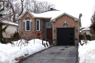 Detached House for Sale, 204 Dyer Drive, Wasaga Beach, ON