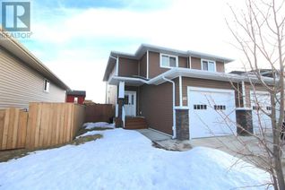 Property for Sale, 102 Ranchers Close, Lacombe, AB Property for Sale, 102 Ranchers Close, Lacombe, AB