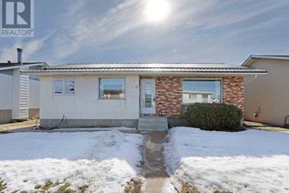 Bungalow for Sale, 111 Greenbrook Road E, Brooks, AB