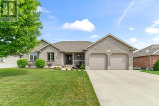 Bungalow for Sale, 408 4th Street S, Hanover, ON