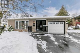 Detached House for Rent, 101 Orchard Heights Boulevard, Aurora (Aurora Heights), ON