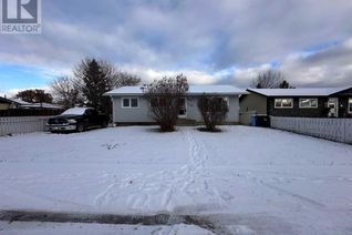 Bungalow for Sale, 3 Rae Crescent, Fort McMurray, AB